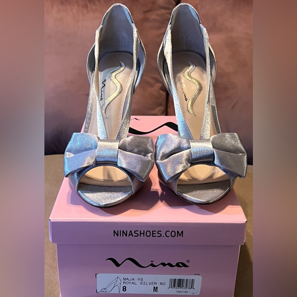 Silver Evening Shoes| Nina (Maja-YS)| EUC